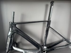 Toray T1000 carbon fiber road bicycle 02 Break Windmill Frame
